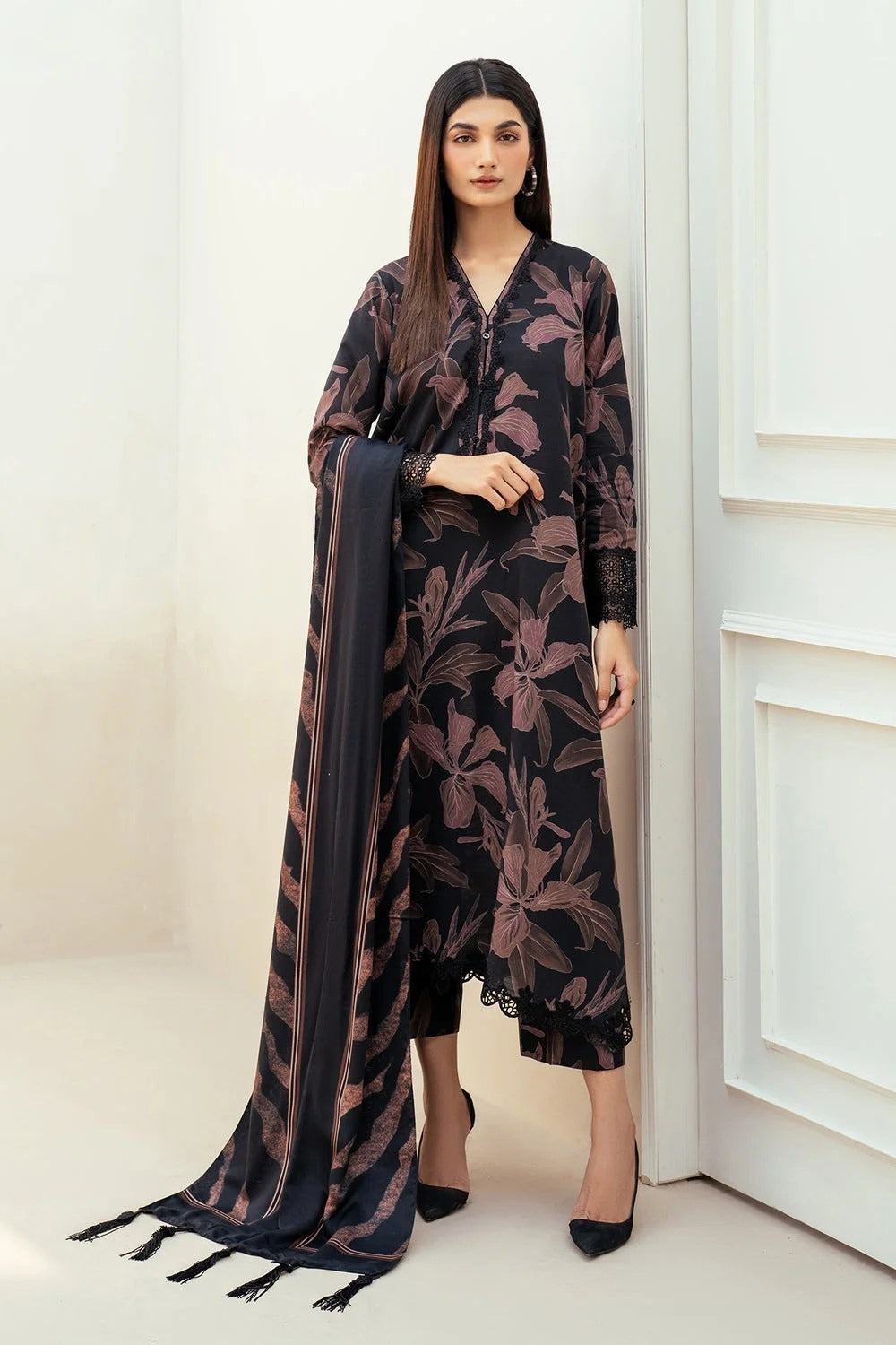 Baroque 3Pc Lawn Digital Print summer Collection Suit BQ-814
