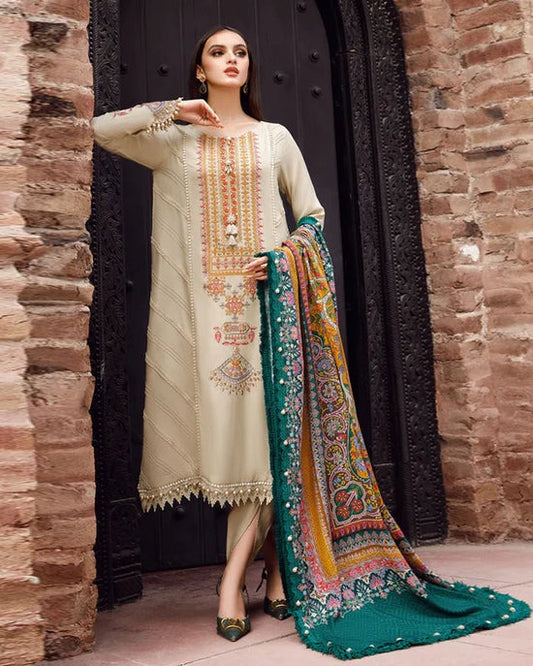 Crimson 3 pc Dhannak Embroidered Winter Collection suit 6004