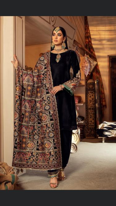 3Pcs velvet embroidered with dhannak shawl Winter collection 441