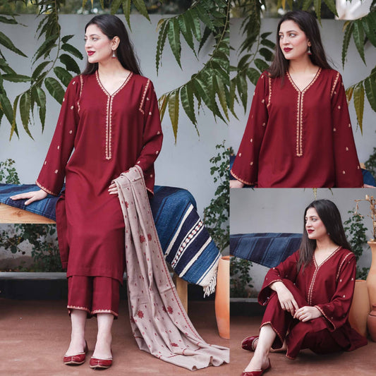 3 Pcs Dhannak Embroiderd winter Collection Suit