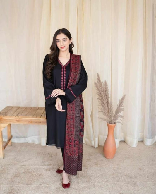 Winter collection 3Pc Stuff dhannak Embroidered suit with  wool shawl